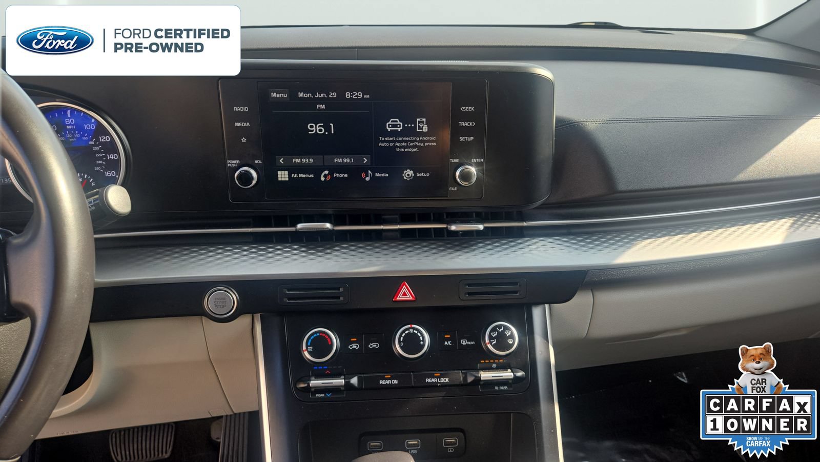 Used 2023 Kia Carnival LX FWD image 10