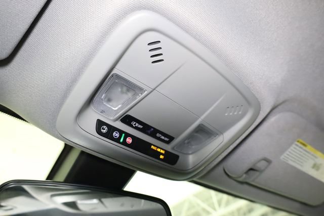 Used 2019 Chevrolet Malibu LT image 24