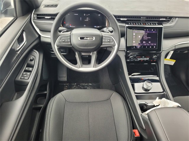 New 2025 Jeep Grand Cherokee Laredo X image 9