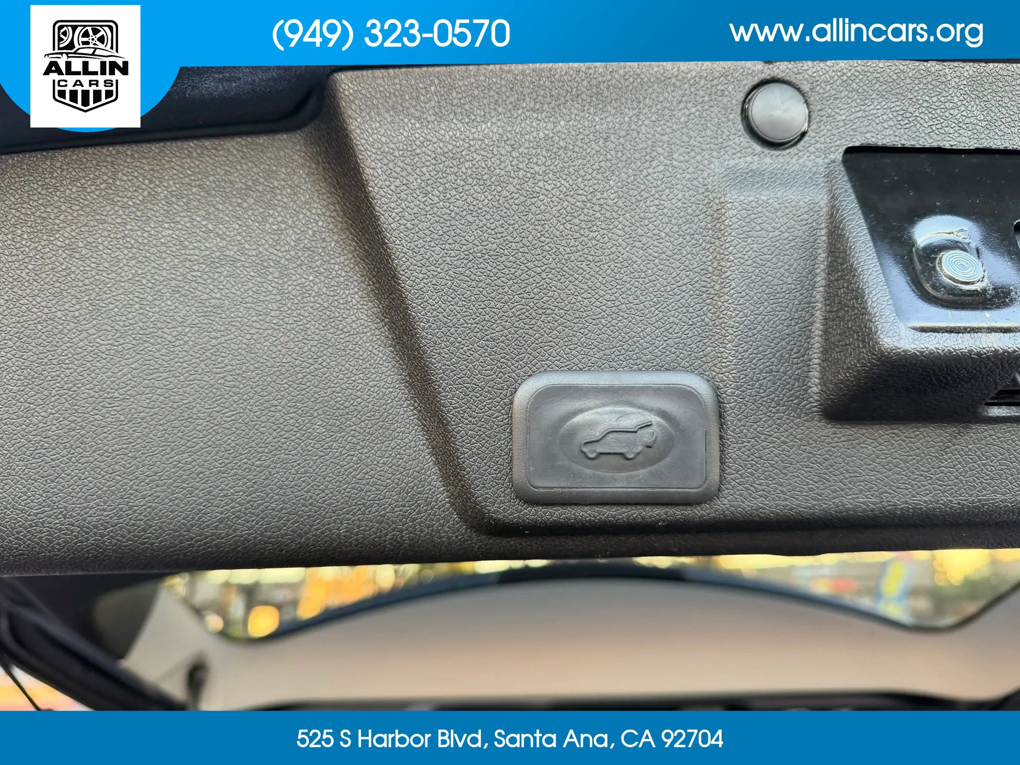 Used 2016 Chevrolet Traverse LTZ w/ LPO, 'HIT The Road' Package FWD image 21