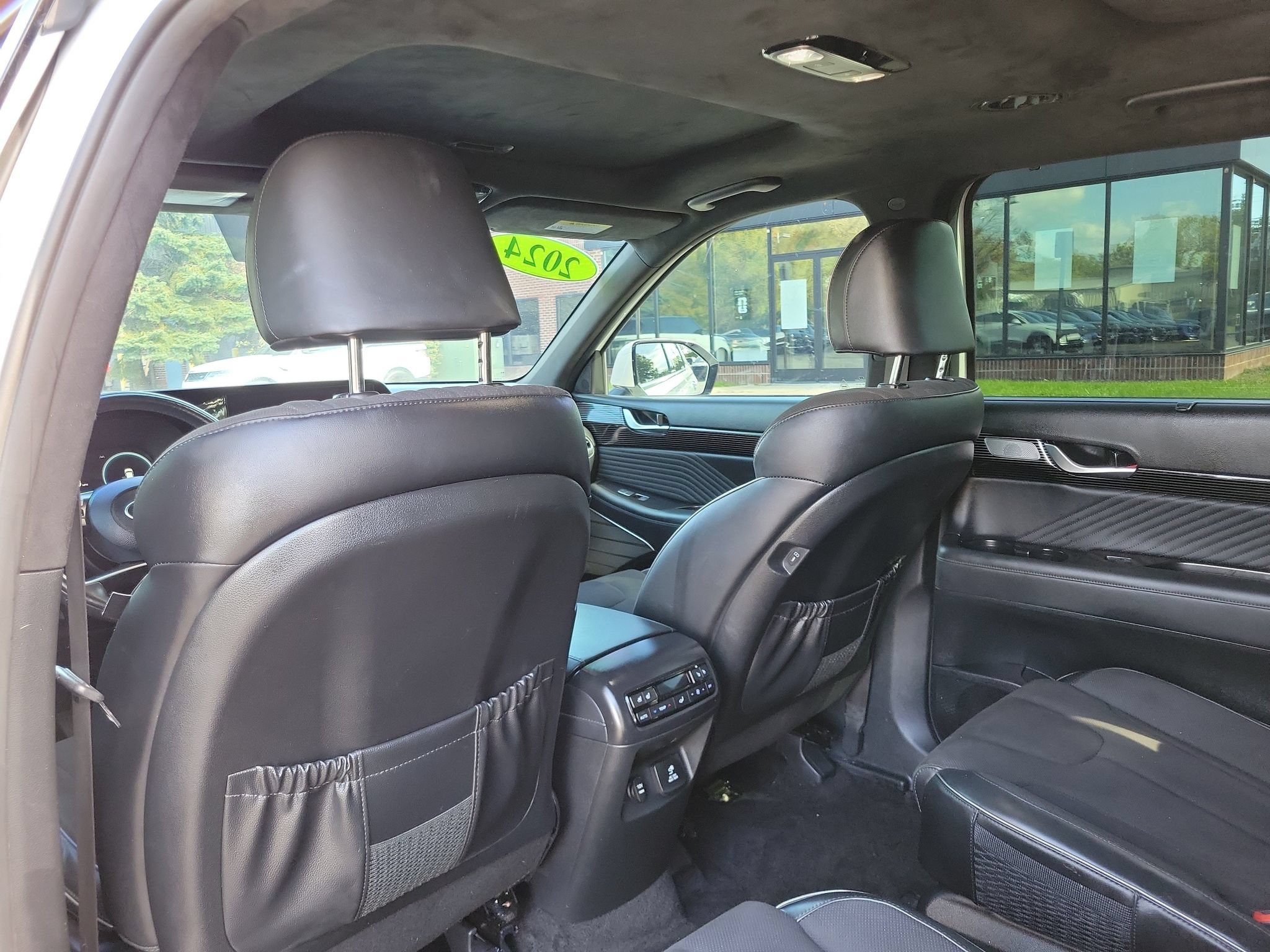 Used 2024 Hyundai Palisade Calligraphy AWD/4WD image 25