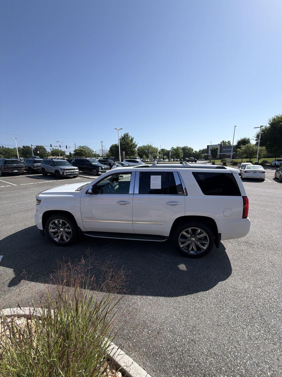 Used 2017 Chevrolet Tahoe LT AWD/4WD image 9