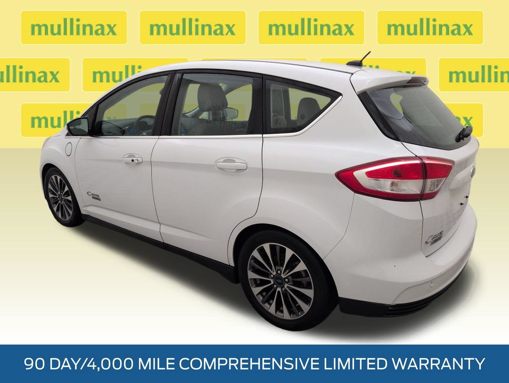 Used 2017 Ford C-MAX Energi Titanium w/ Equipment Group 501A FWD image 9