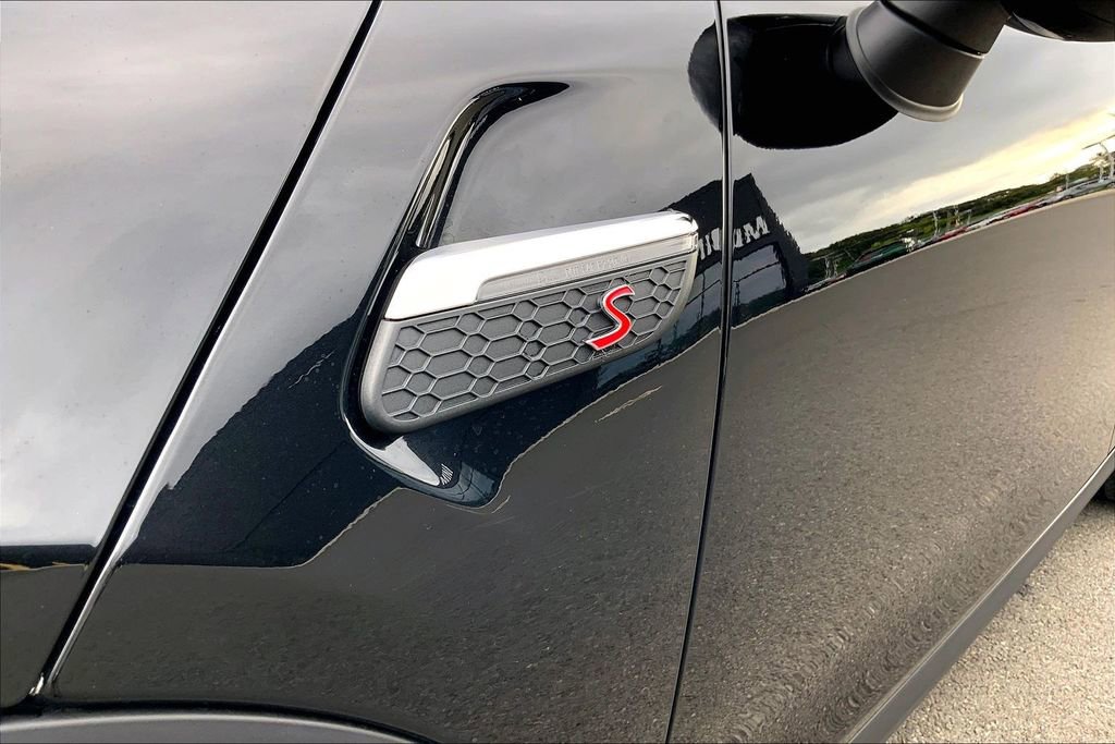 Certified 2024 MINI Cooper S image 33