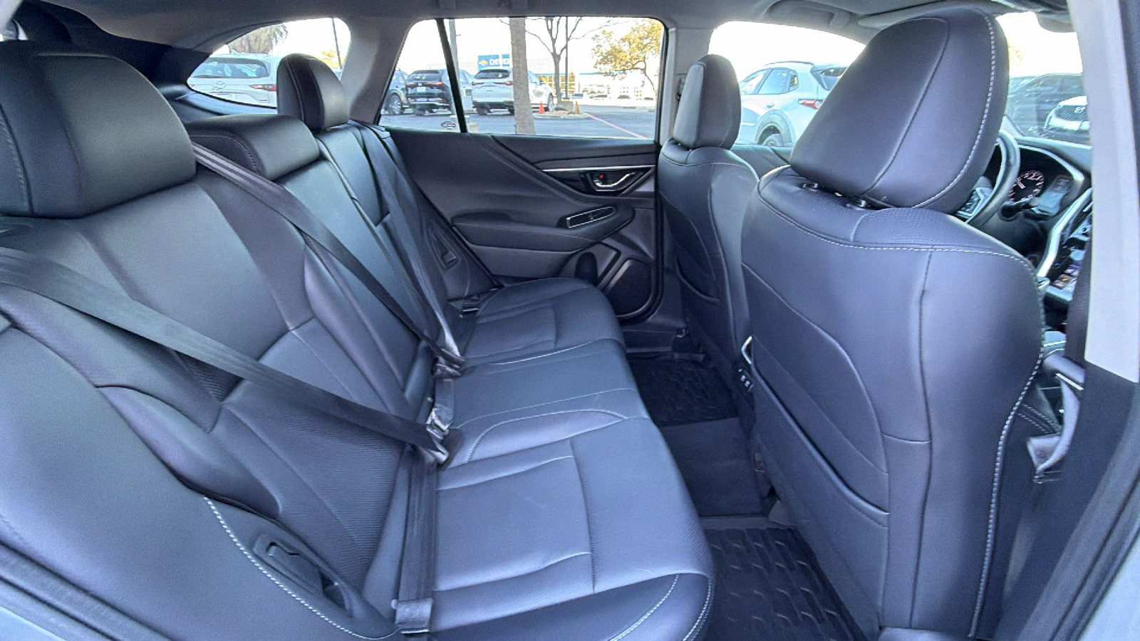 Used 2022 Subaru Outback Limited w/ Popular Package #2 image 32