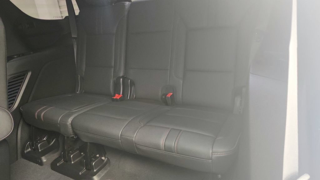 Used 2023 Chevrolet Tahoe RST w/ Luxury Package RWD image 20