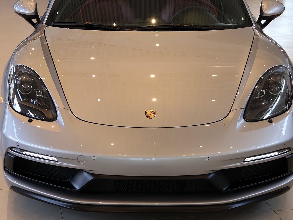 Used 2021 Porsche 718 Cayman GTS RWD image 15