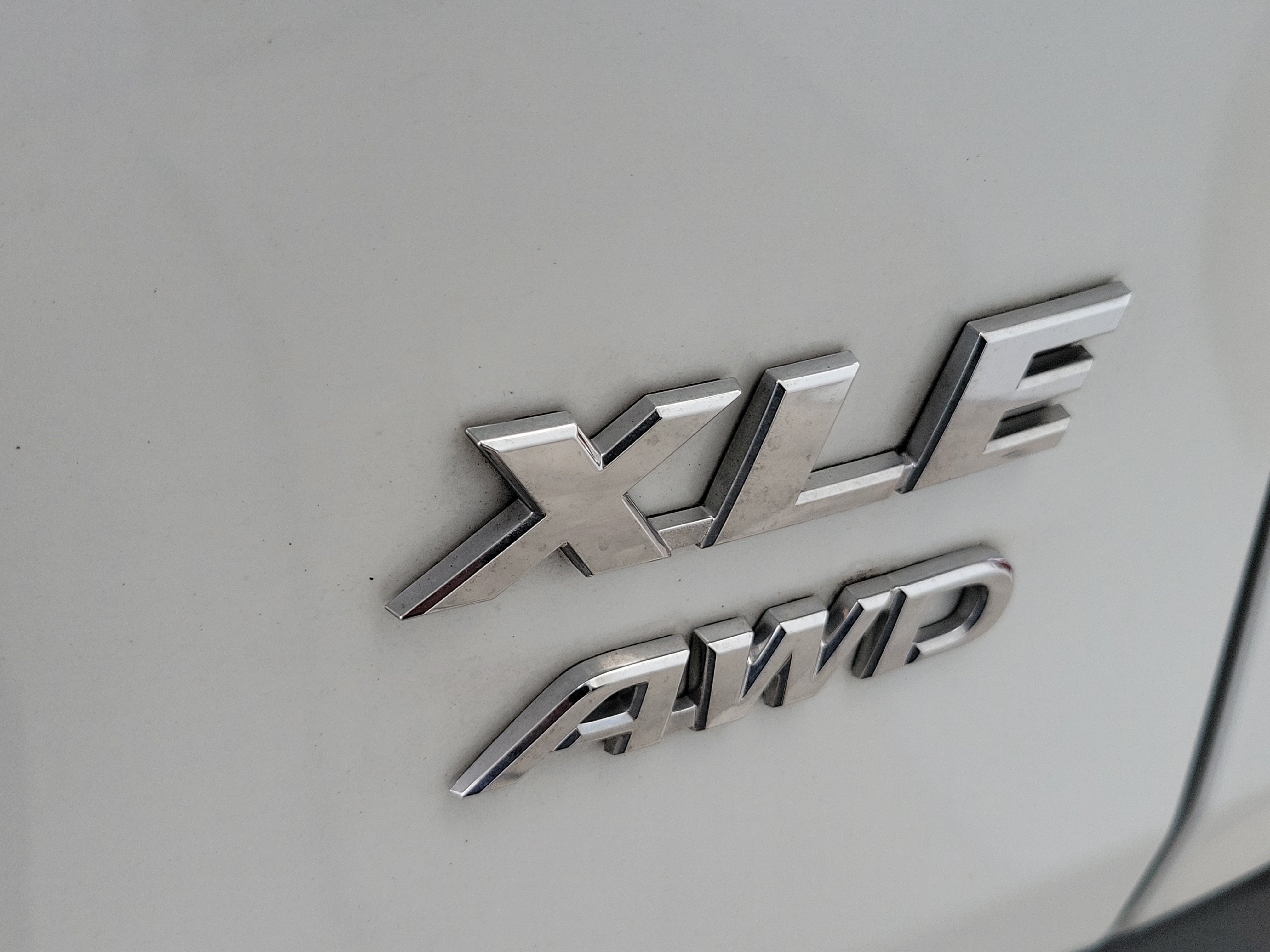 Certified 2024 Toyota RAV4 XLE Premium AWD/4WD image 9