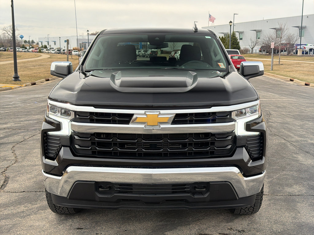 Used 2024 Chevrolet Silverado 1500 LT image 7