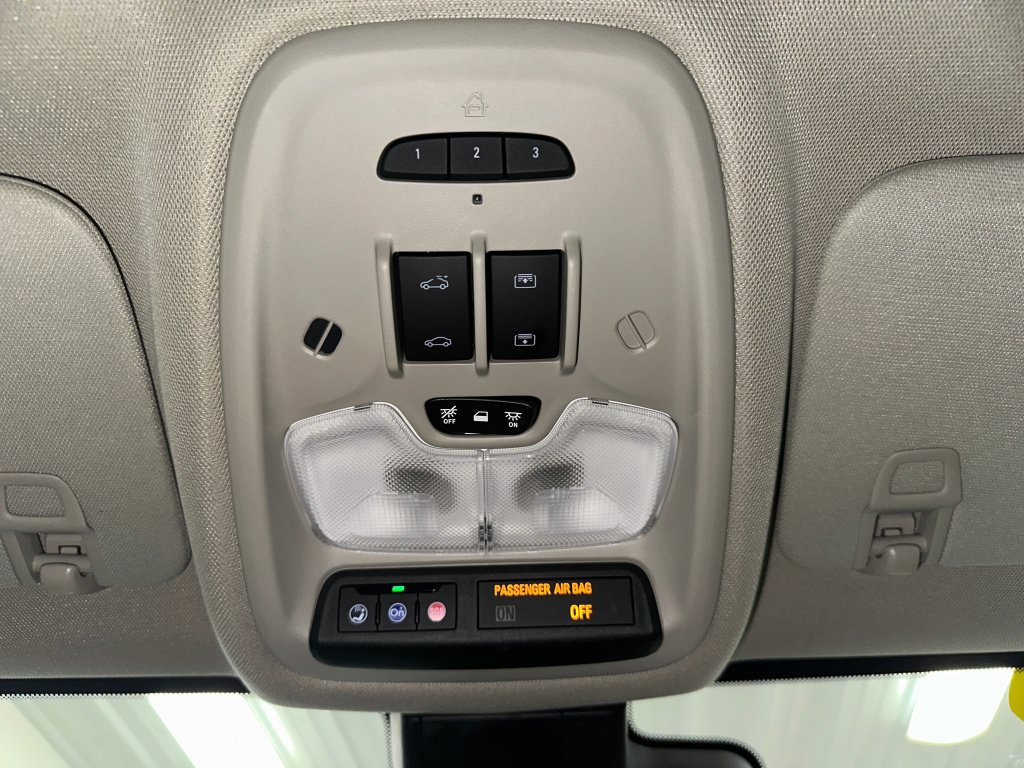 Used 2022 Buick Encore GX Essence w/ Experience Buick Package AWD/4WD image 16