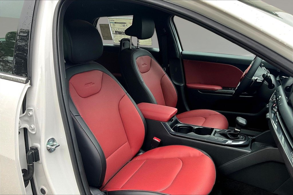 New 2026 Kia K4 GT-Line FWD image 11