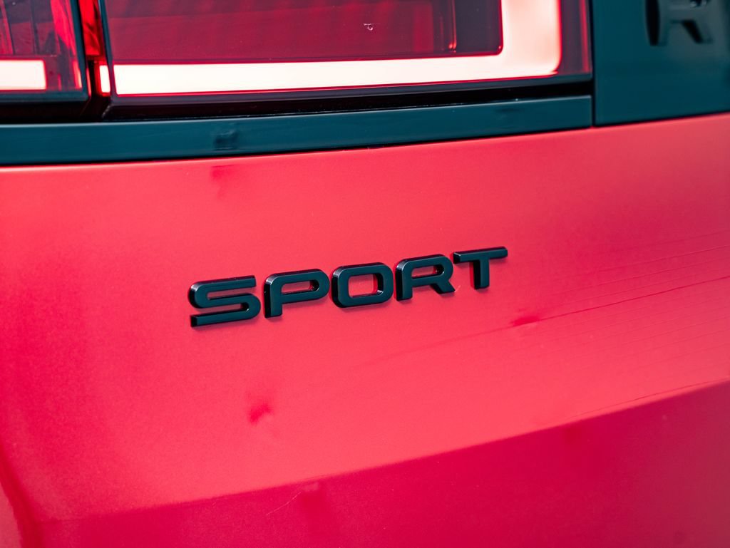 New 2026 Land Rover Range Rover Sport Dynamic SE AWD/4WD image 18