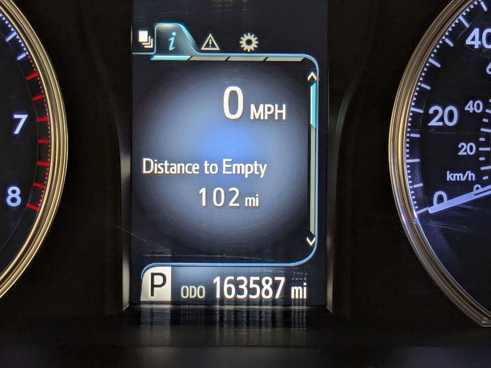 Used 2017 Toyota Camry LE image 16