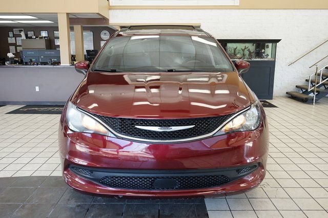 Used 2021 Chrysler Voyager Lxi image 18