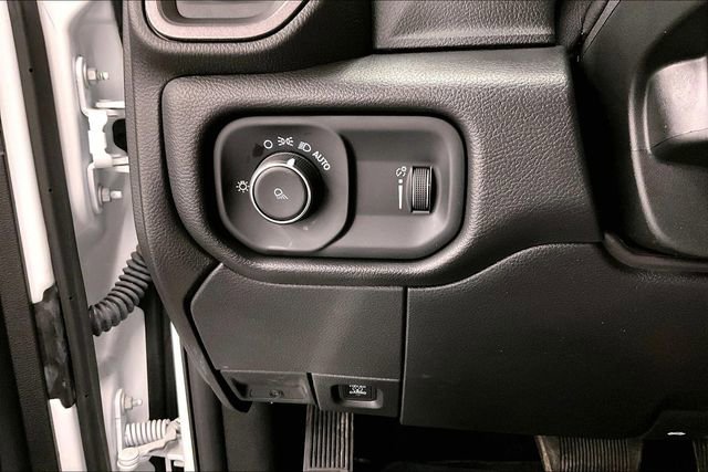 Used 2024 RAM 3500 Tradesman w/ Chrome Appearance Group image 36