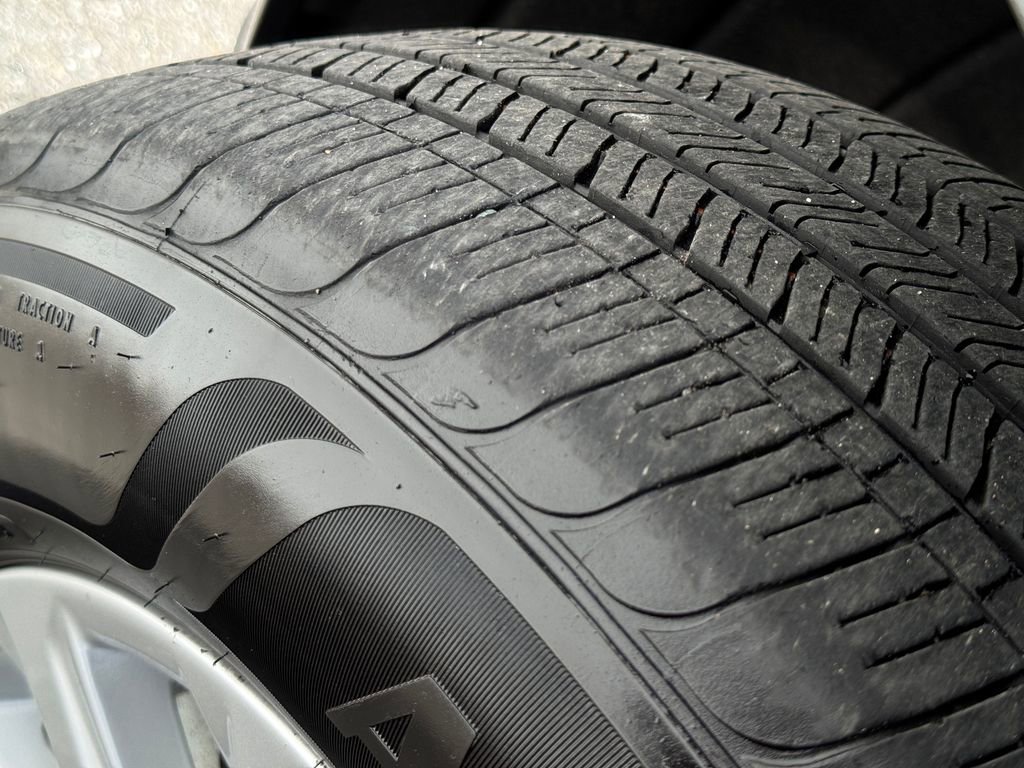 Certified 2024 Toyota Grand Highlander XLE image 27