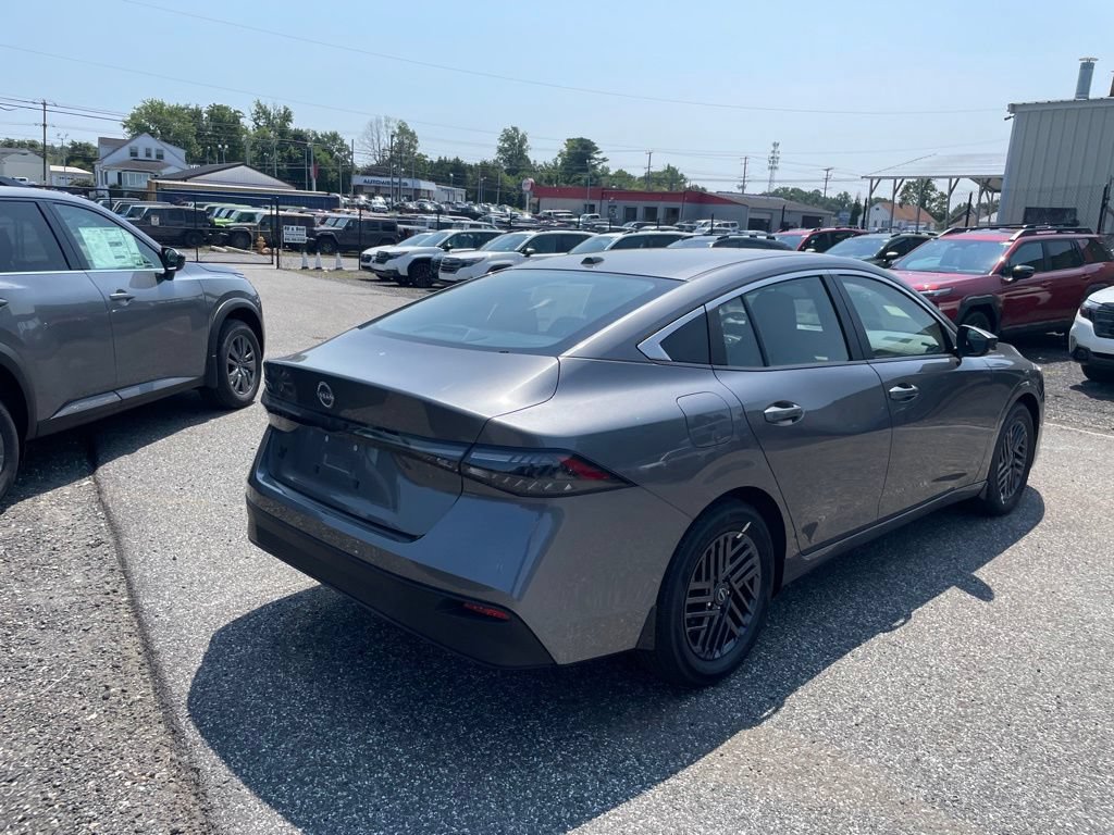 New 2026 Nissan Sentra SV w/ SV Convenience Package FWD image 5