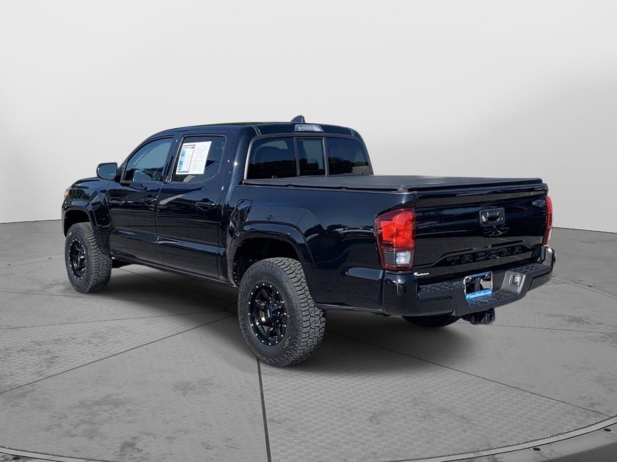 Used 2022 Toyota Tacoma SR AWD/4WD image 5