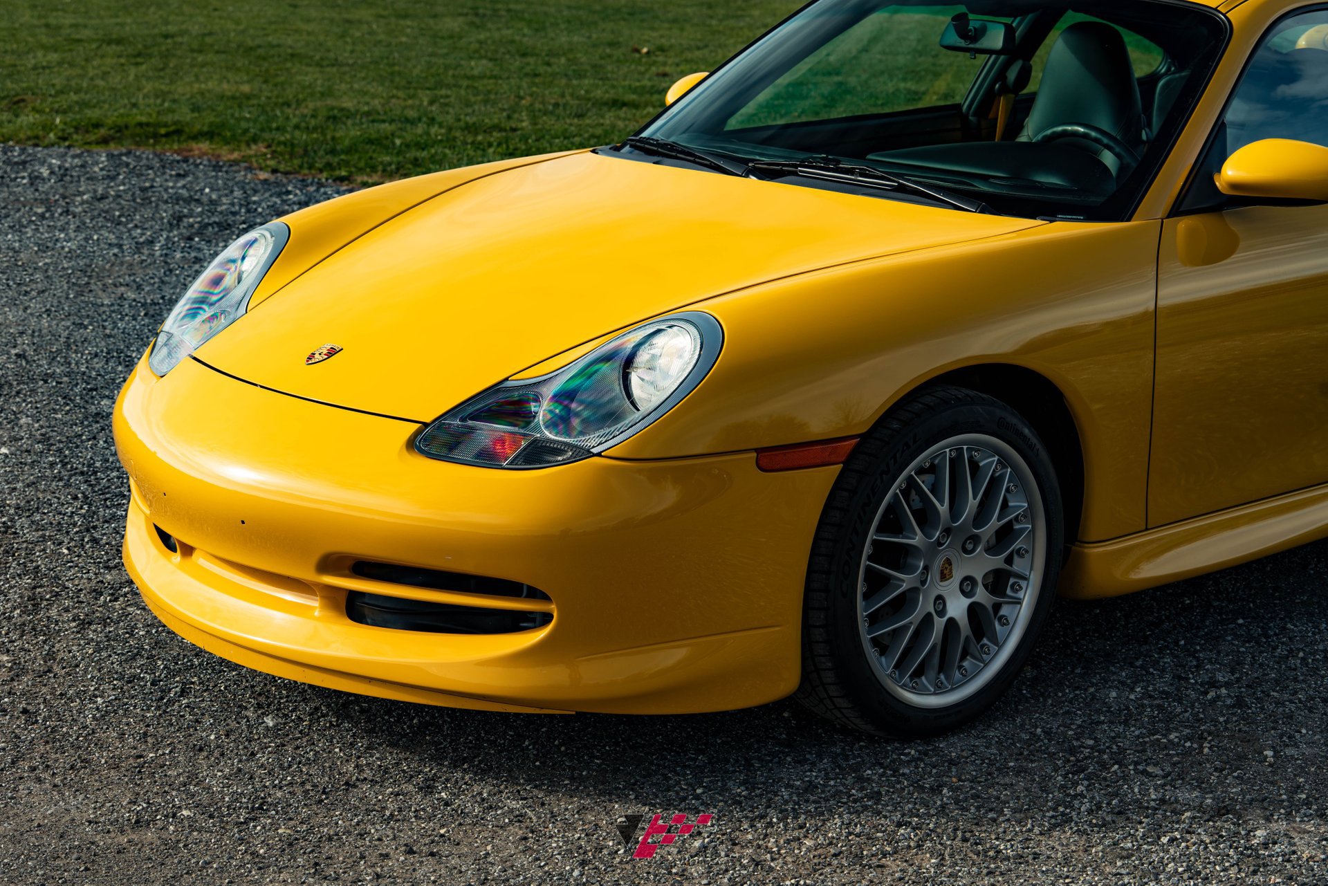 Used 2001 Porsche 911 Carrera 4 image 19