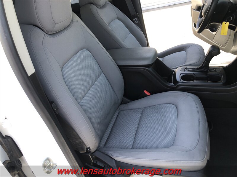 Used 2019 Chevrolet Colorado W/T RWD image 22