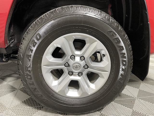 Certified 2024 Toyota 4Runner SR5 Premium w/ Moonroof Package AWD/4WD image 26