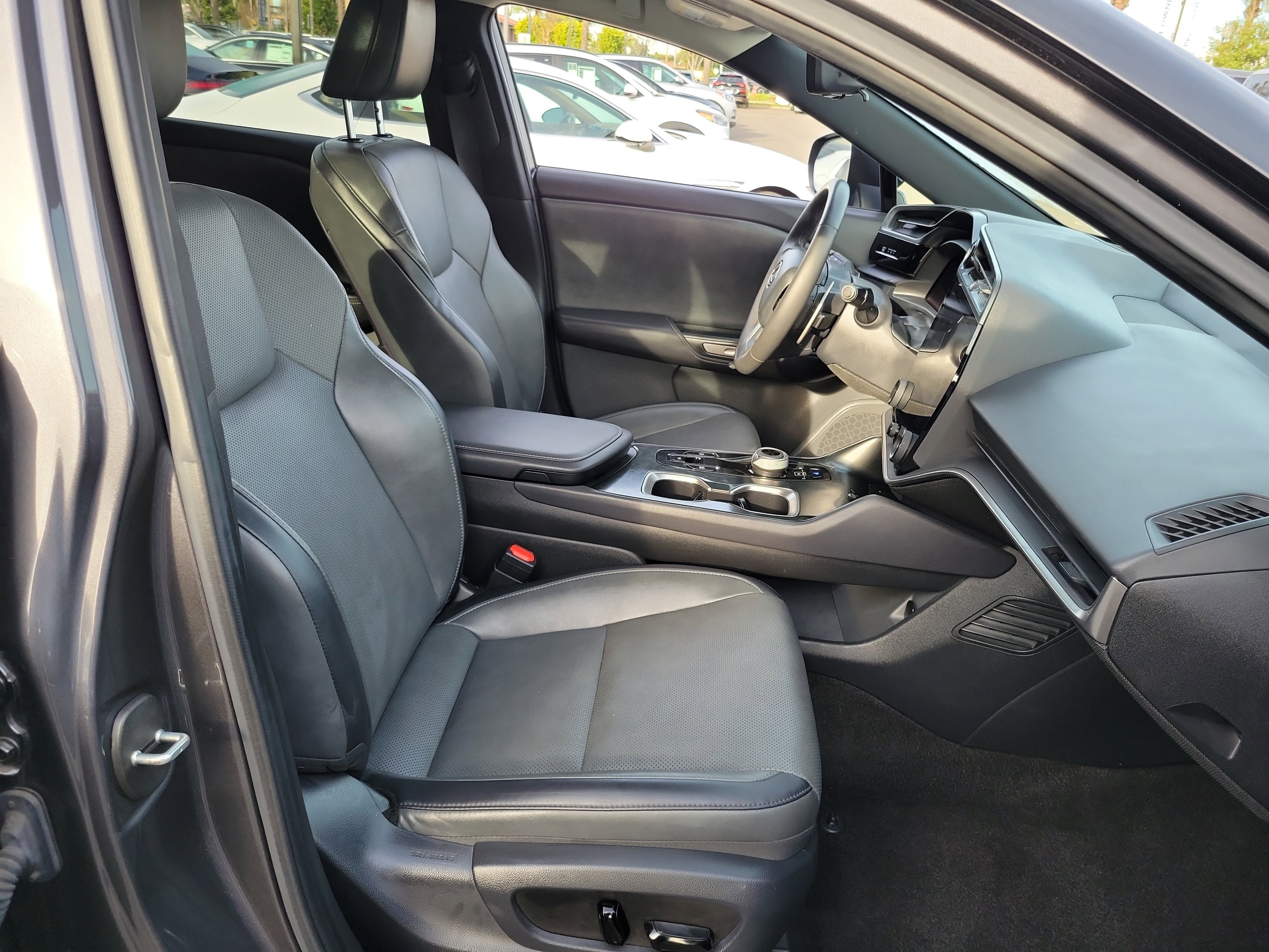 Used 2023 Lexus RZ 450e Premium w/ Technology Package image 20