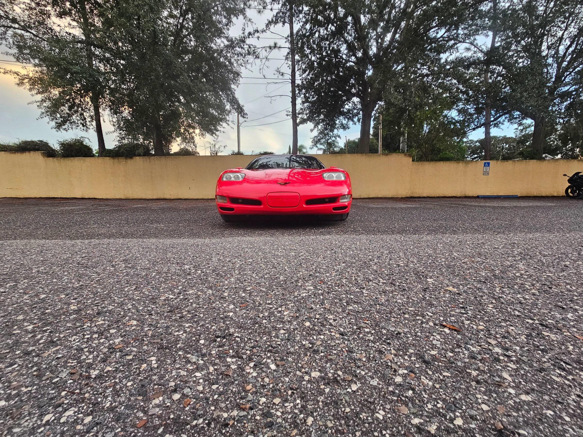 Used 2002 Chevrolet Corvette Coupe w/ Preferred Equipment Group2 RWD image 5