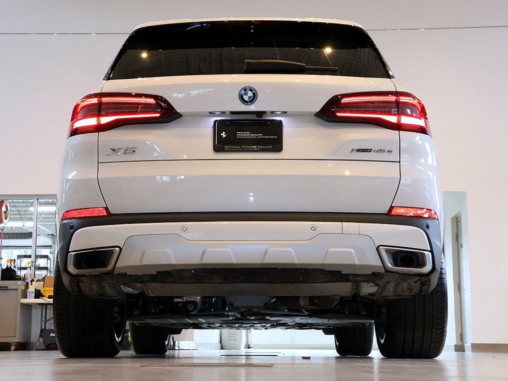 Used 2023 BMW X5 xDrive45e w/ Executive Package image 47
