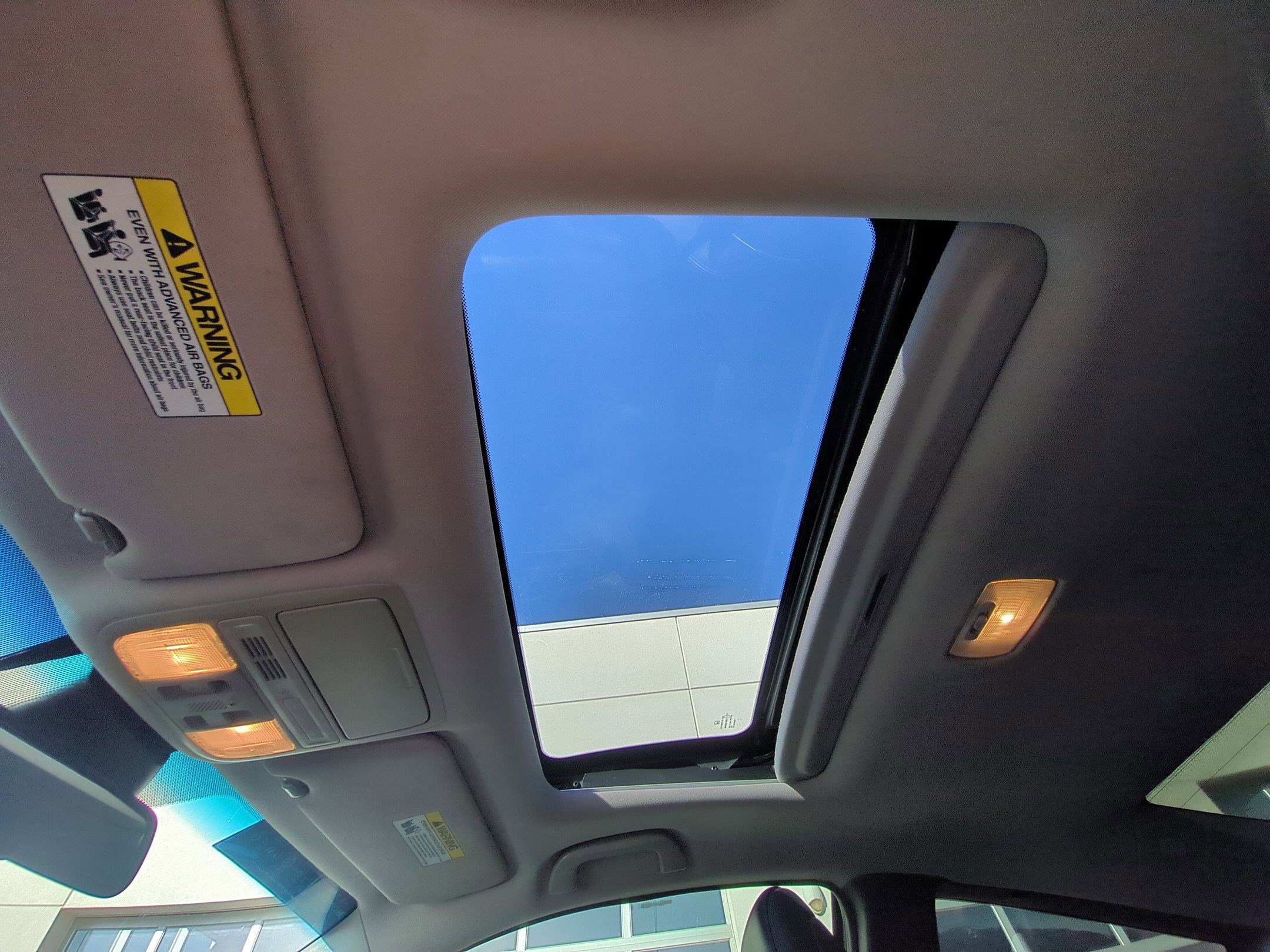 Used 2015 Honda Accord EX-L image 18