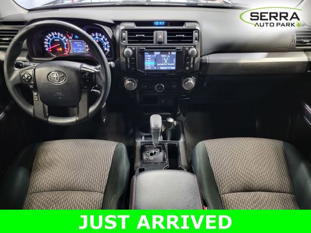 Used 2018 Toyota 4Runner TRD Off-Road image 18