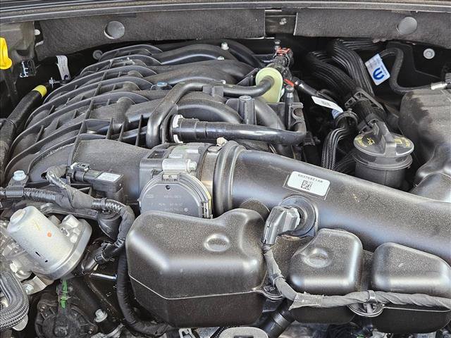 New 2025 Jeep Grand Cherokee L Altitude RWD image 16