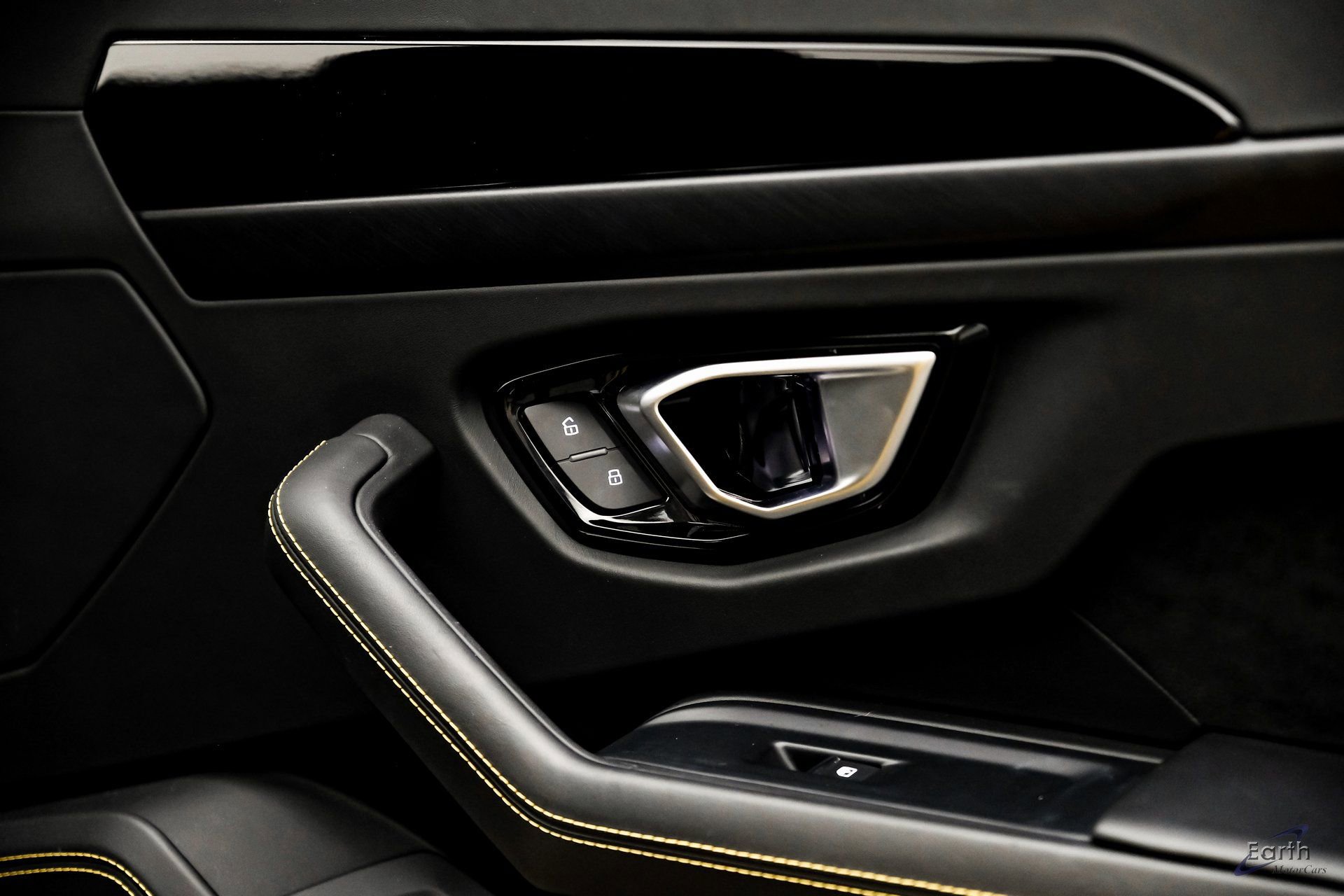 Used 2021 Lamborghini Urus image 99