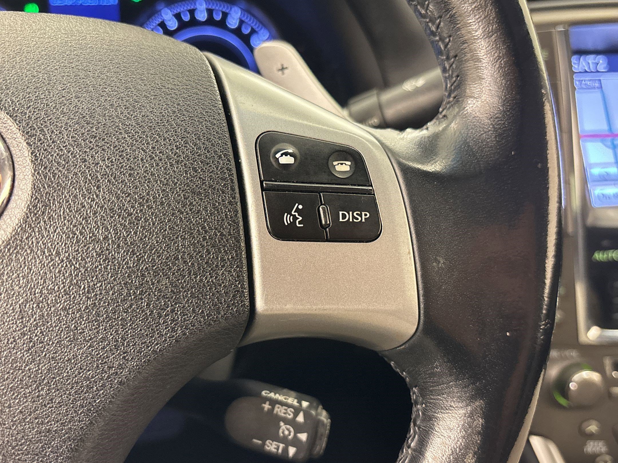 Used 2011 Lexus IS 350C w/ Luxury Pkg RWD image 22