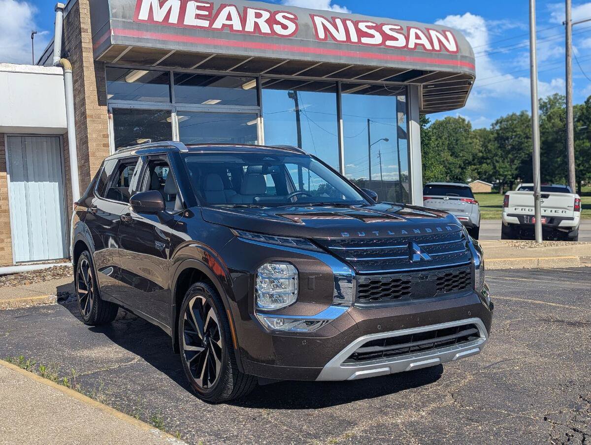 Used 2023 Mitsubishi Outlander SEL