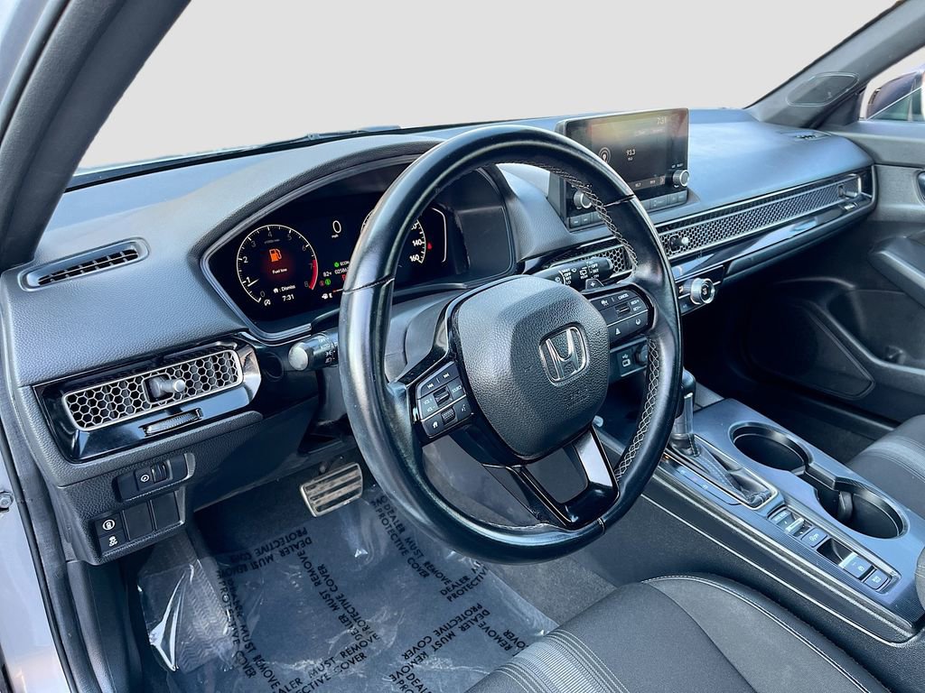 Used 2023 Honda Civic Sport image 9