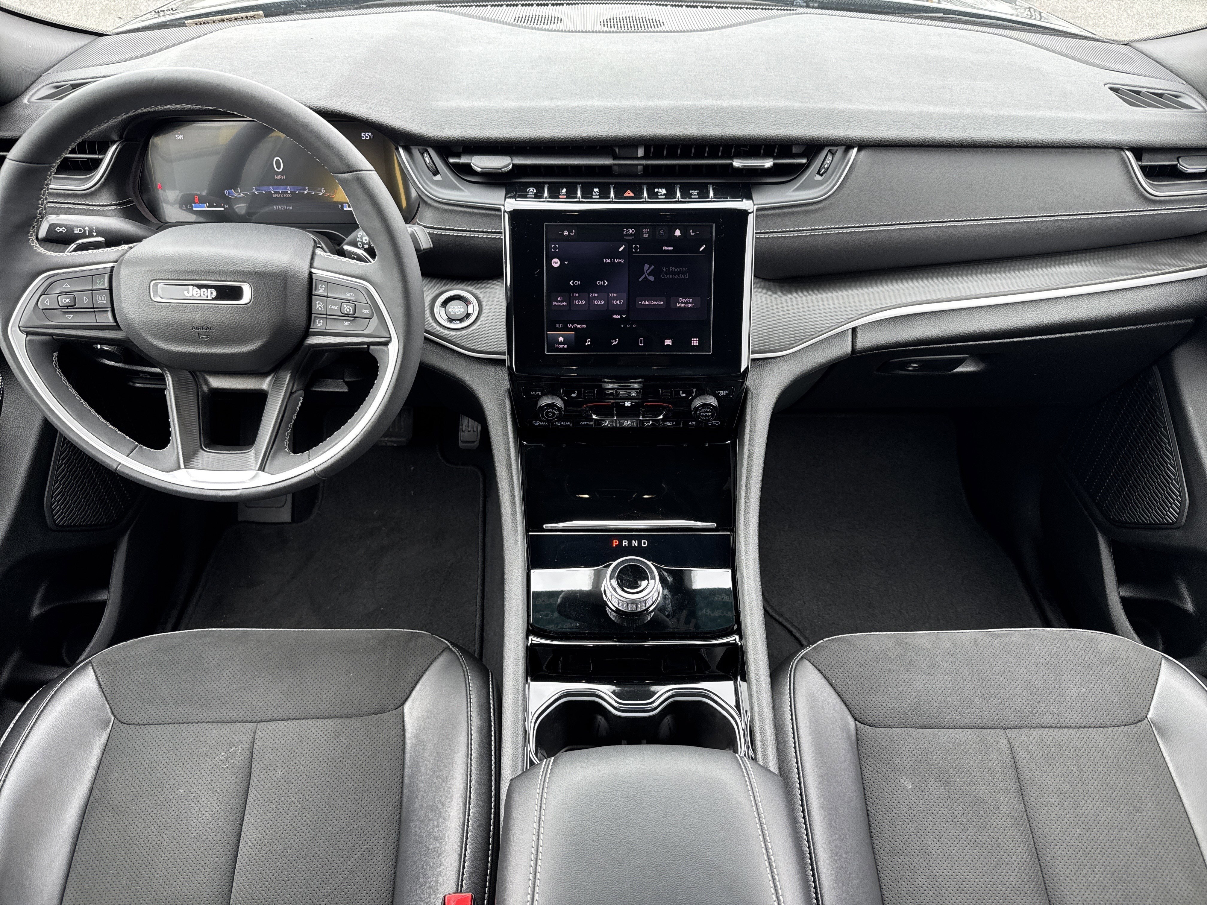 Used 2023 Jeep Grand Cherokee L Laredo image 27