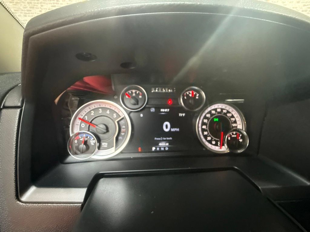 Used 2018 RAM 2500 Big Horn w/ Sport Appearance Group AWD/4WD image 24