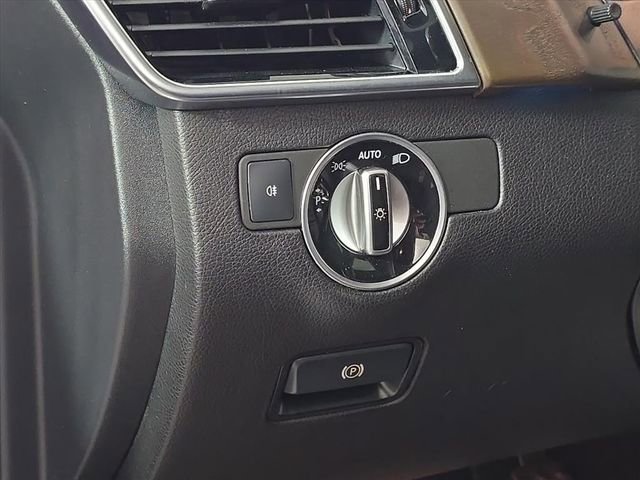 Used 2017 Mercedes-Benz GLE 43 AMG 4MATIC image 18