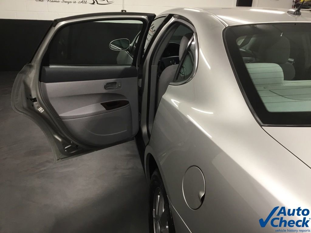 Used 2007 Buick LaCrosse CX image 25