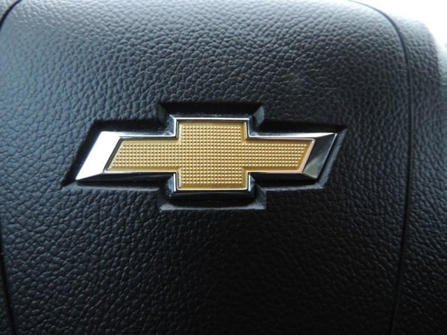 Used 2022 Chevrolet Trax LT w/ LT Convenience Package image 27