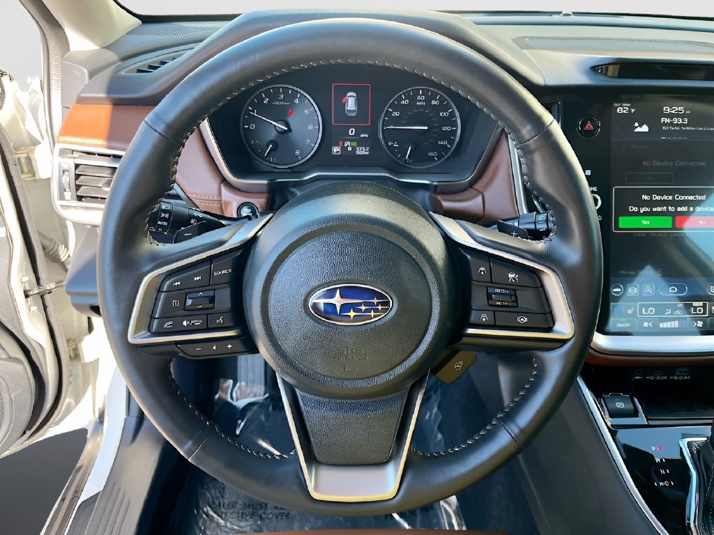 Used 2025 Subaru Outback Touring XT AWD/4WD image 11