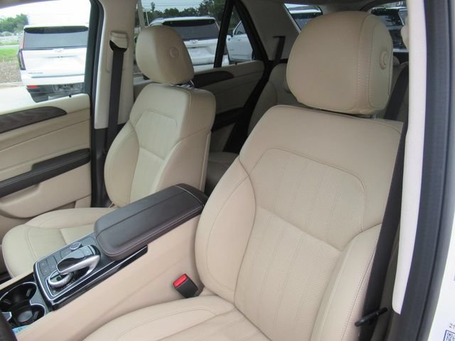 Used 2019 Mercedes-Benz GLE 400 4MATIC image 17