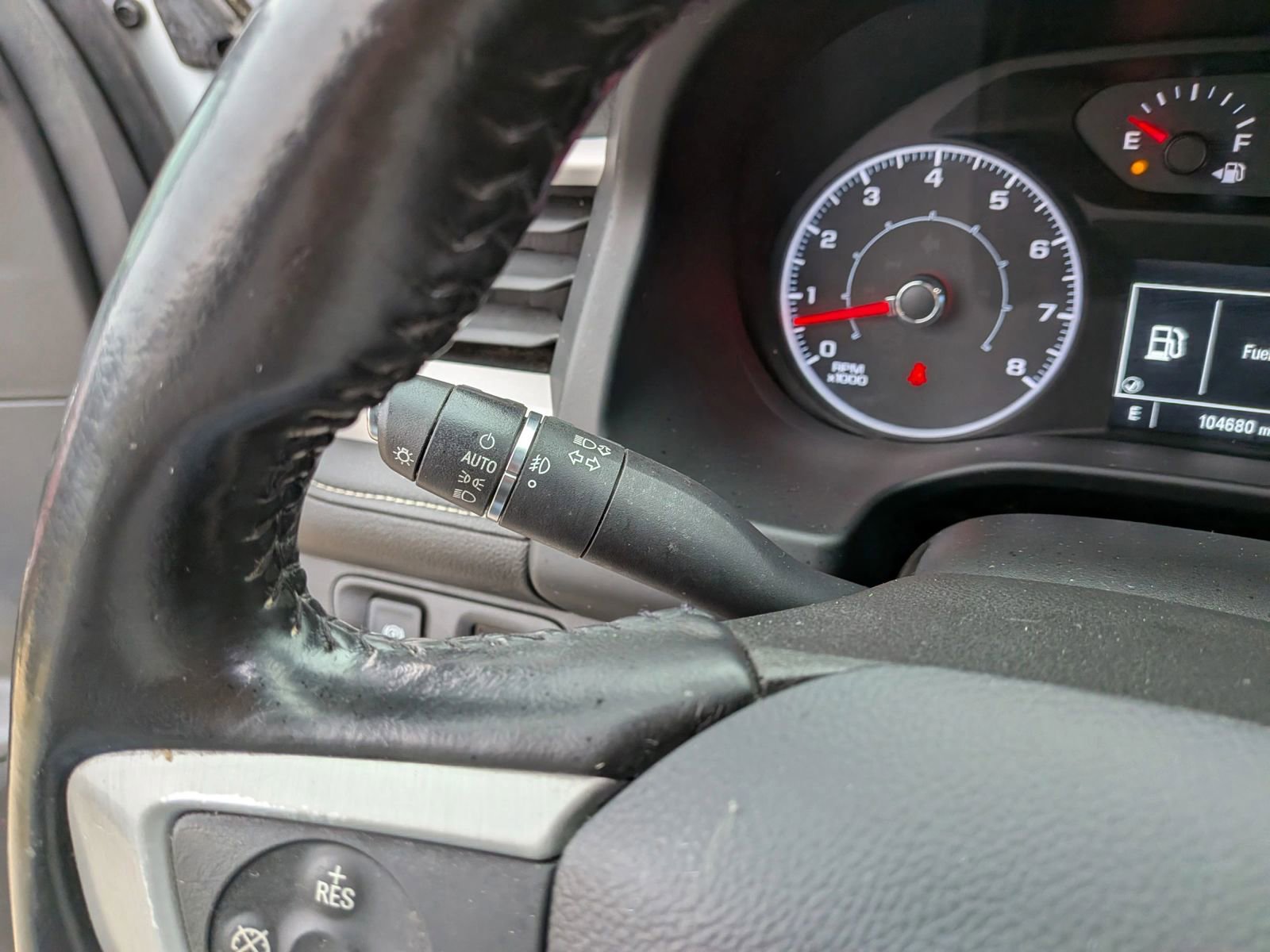 Used 2019 GMC Acadia SLE image 48