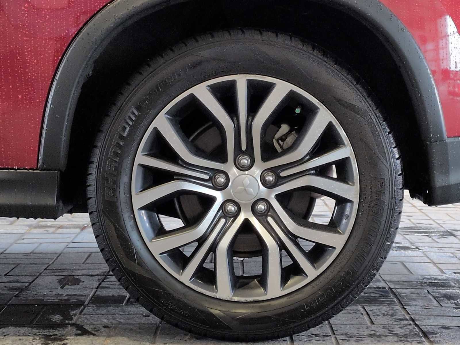 Used 2018 Mitsubishi Outlander Sport ES image 14