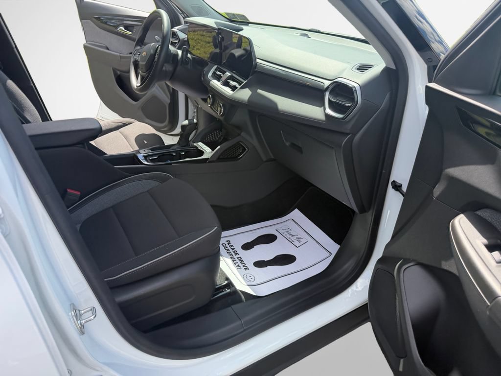 Certified 2024 Chevrolet TrailBlazer LS w/ LS Convenience Package AWD/4WD image 26