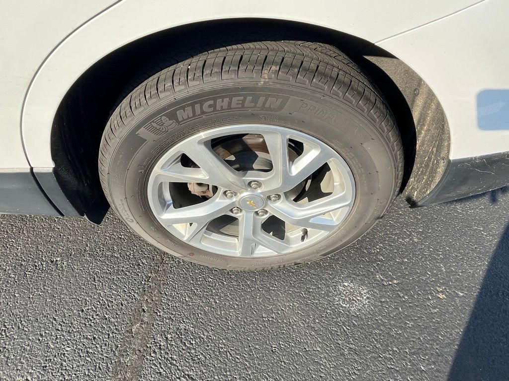 Used 2021 Chevrolet Equinox LT AWD/4WD image 5