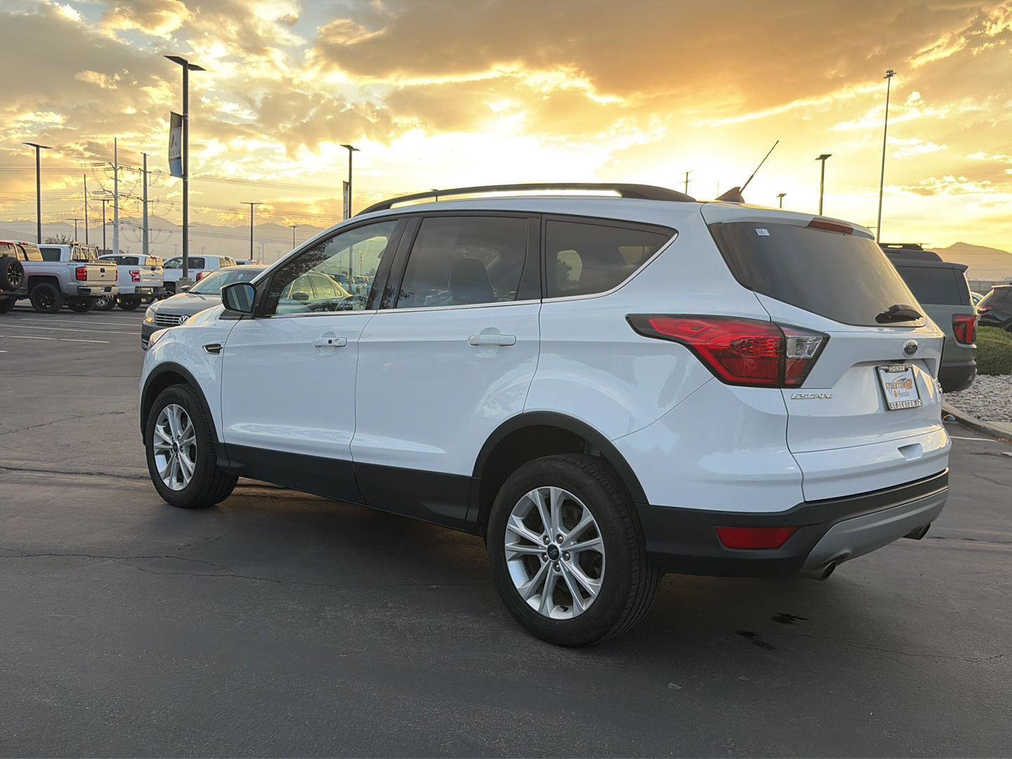 Used 2019 Ford Escape SEL AWD/4WD image 6