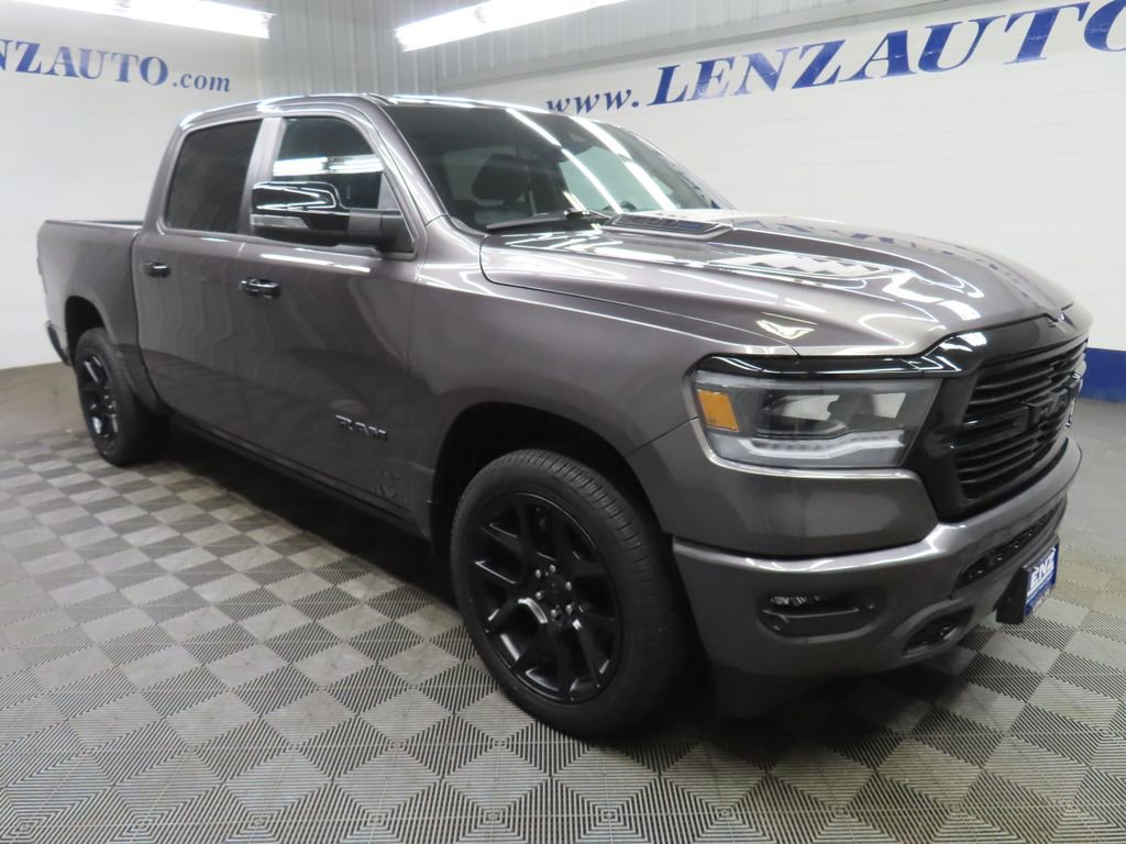 Used 2023 RAM 1500 Laramie AWD/4WD image 3