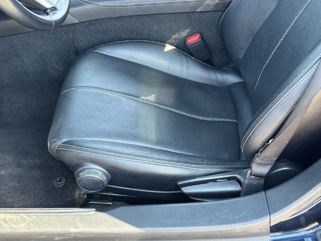 Used 2025 MAZDA MX-5 Miata RF Grand Touring RWD image 17
