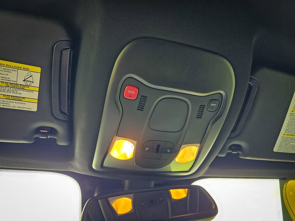 Used 2022 Jeep Renegade Altitude w/ Convenience Group AWD/4WD image 30